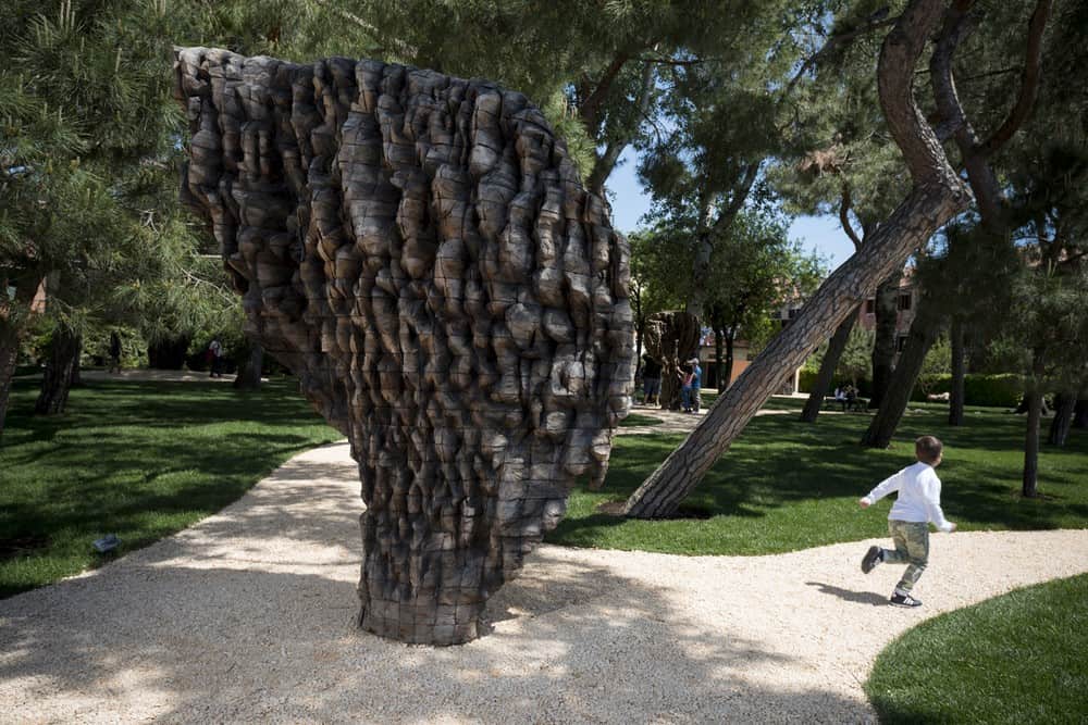 Scratch (2014), cedar,graphite, 9 ft. 6 in. by 7 ft. 3 in. by  5 ft. 4 in.  Installation at the 56th Venice Biennale
